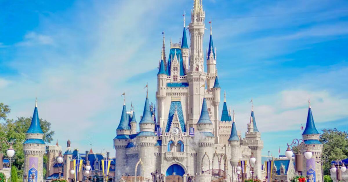 誰もが楽しめるディズニーランドを作ろうと考えた